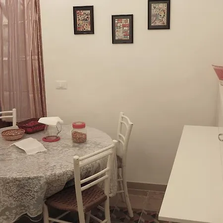 Apartment Del Teatro Sulmona