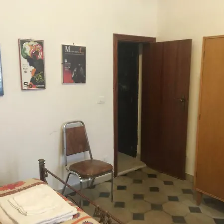 Del Teatro