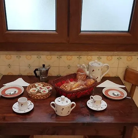 Del Teatro Apartment