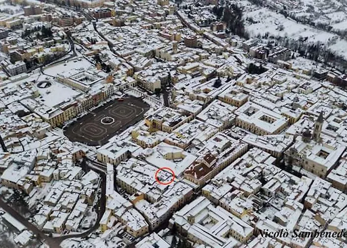 Del Teatro Apartment *